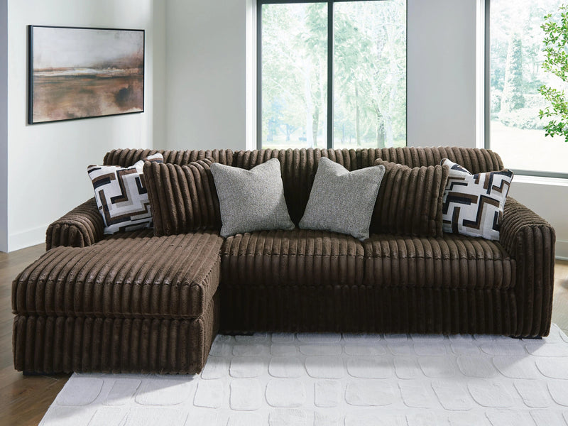 Monroe Sectional Sofa with Chaise