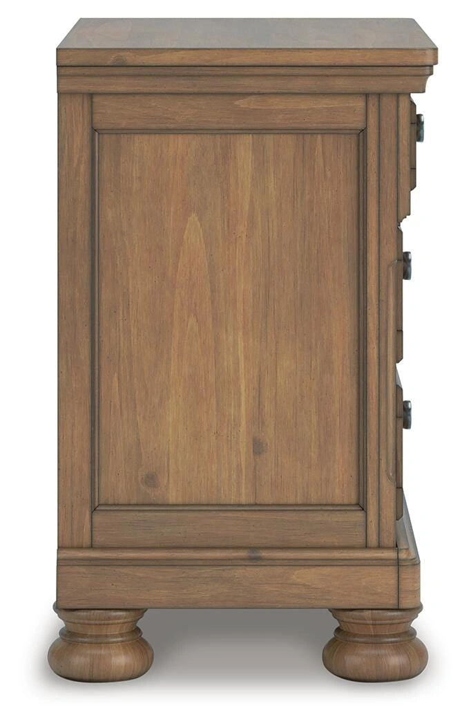 Feddinger Nightstand