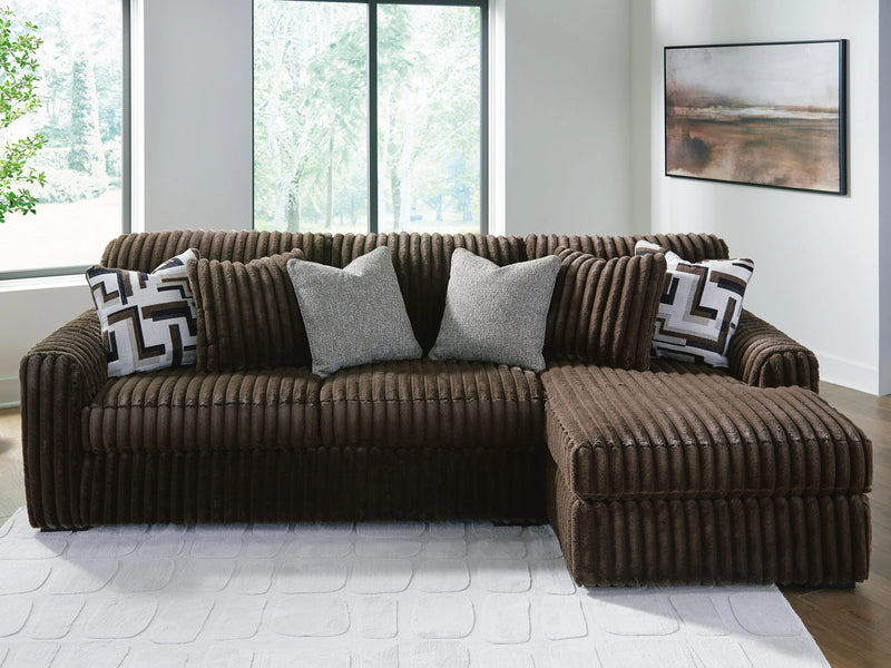 Monroe Sectional Sofa with Chaise