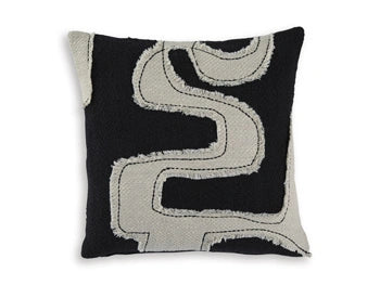 Veerbank Pillow (Set of 4)
